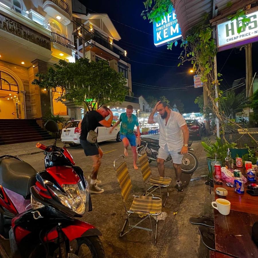 Fine9 Hostel Duong Dong Exterior foto