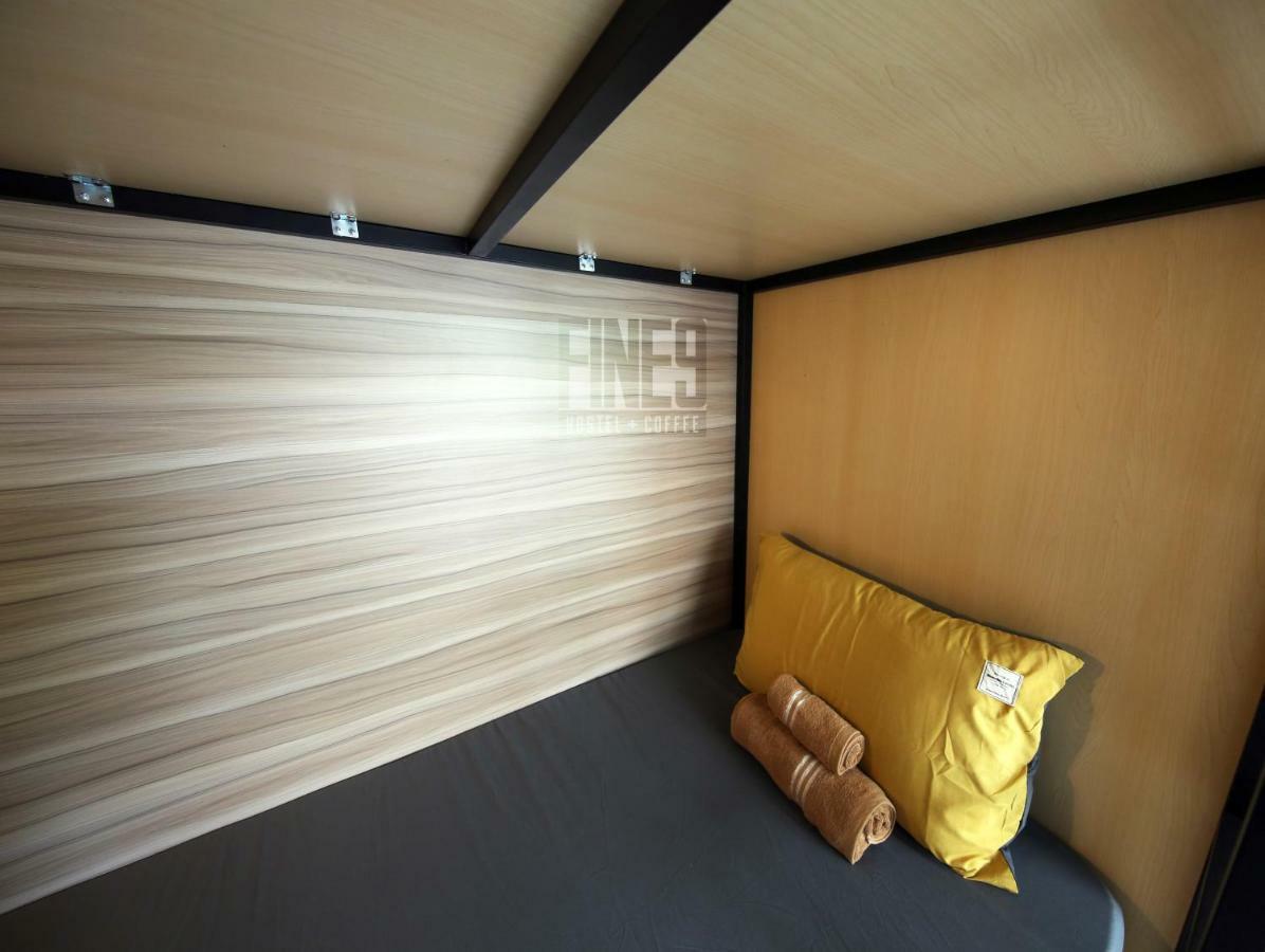 Fine9 Hostel Duong Dong Exterior foto